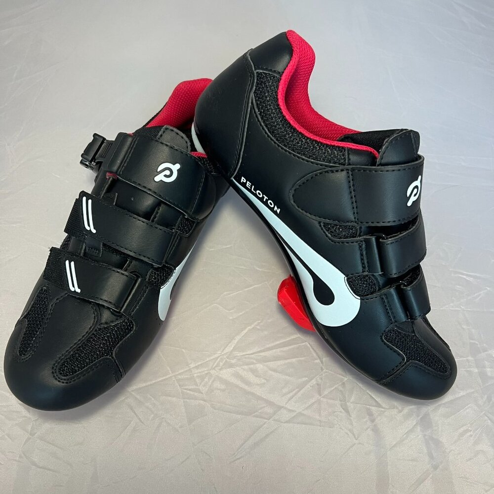 Peloton Cycling Shoes Size 6.5 Women's w/ Cleats (Like New!)